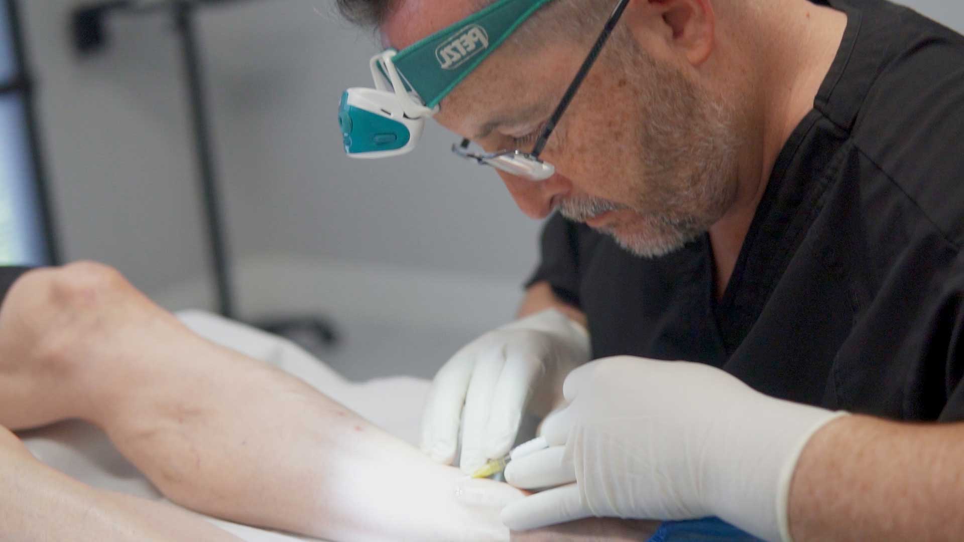 Curate a personalized vein treatment plan with a vein doctor. Work with your vein doctor at Vein Doctor for Women to achieve optimal vein health.