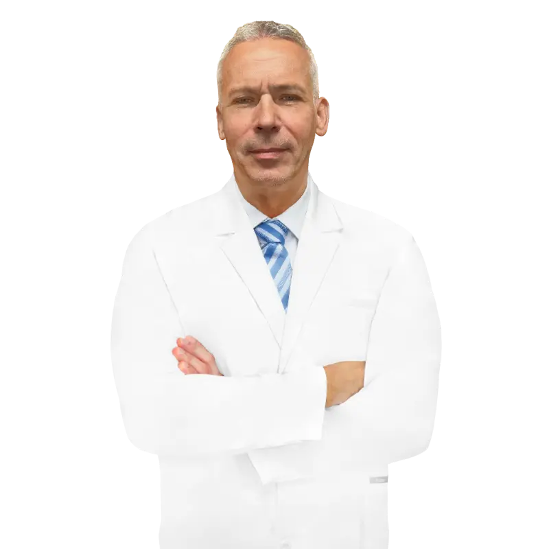 Double certified Dr Kamran Saraf